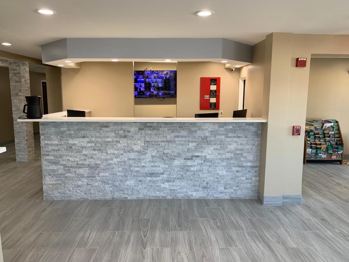 Super 8 By Wyndham Joliet Hotel Kültér fotó