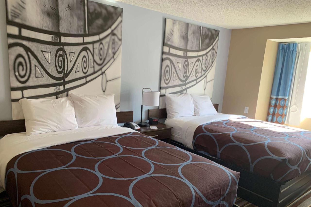 Super 8 By Wyndham Joliet Hotel Kültér fotó