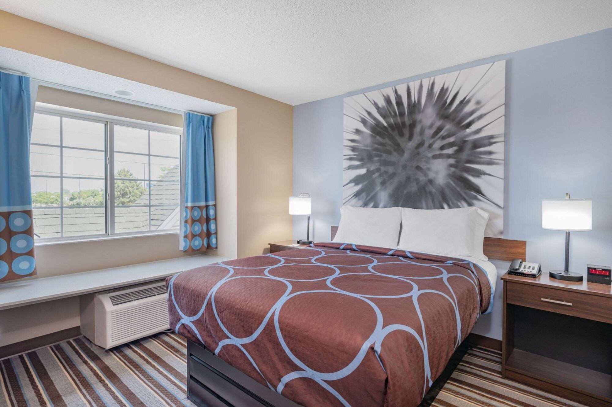 Super 8 By Wyndham Joliet Hotel Kültér fotó