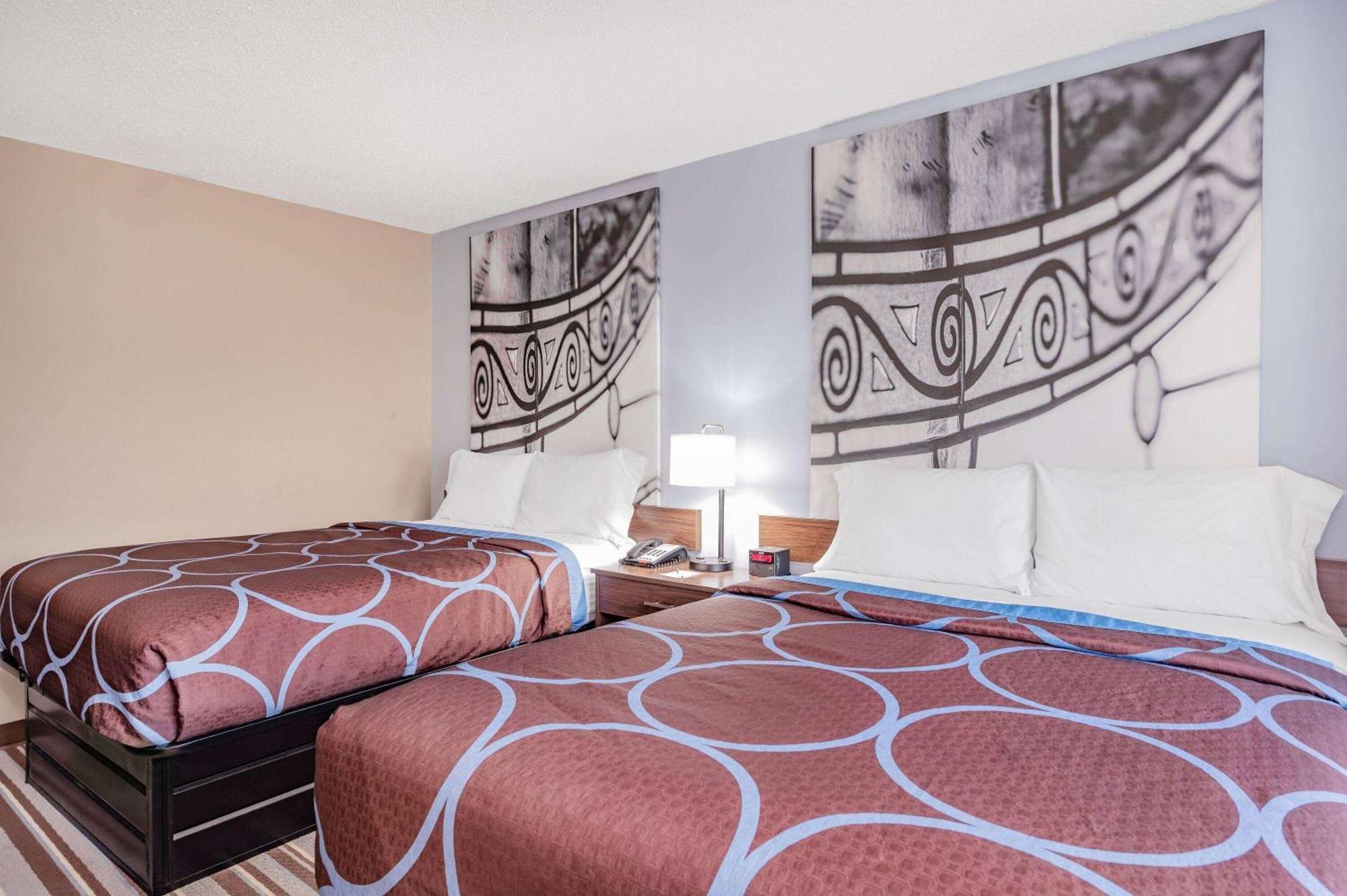 Super 8 By Wyndham Joliet Hotel Kültér fotó