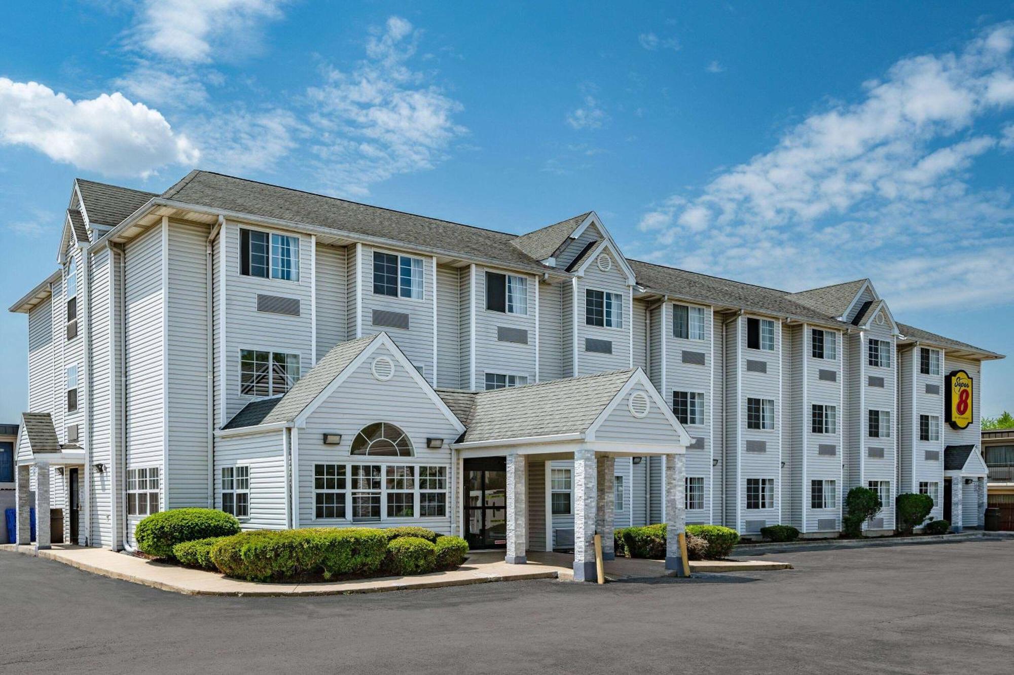 Super 8 By Wyndham Joliet Hotel Kültér fotó